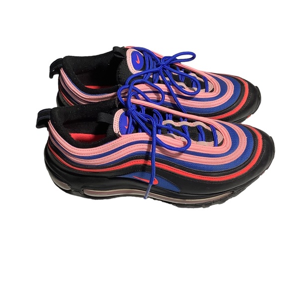 Nike Shoes - Nike Air Max 97